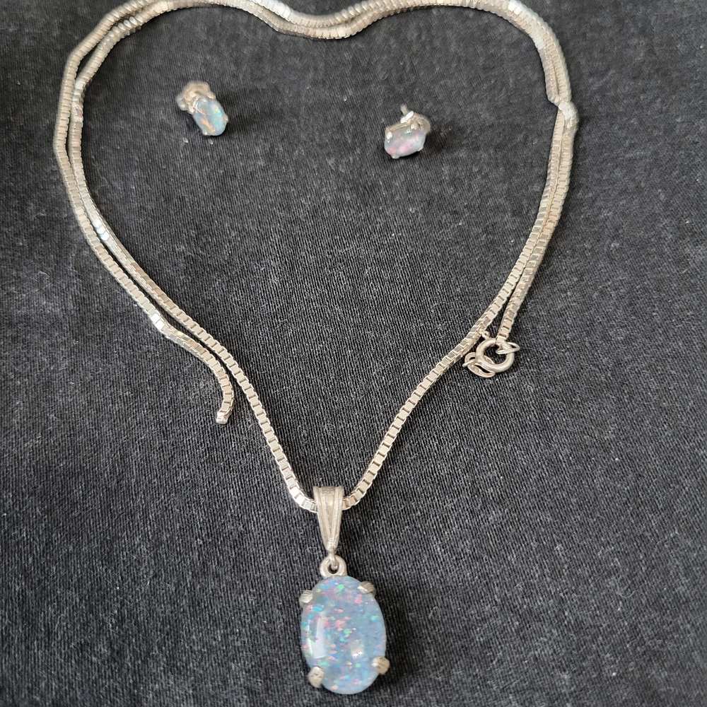 Fire Opal Necklace/Earing Set